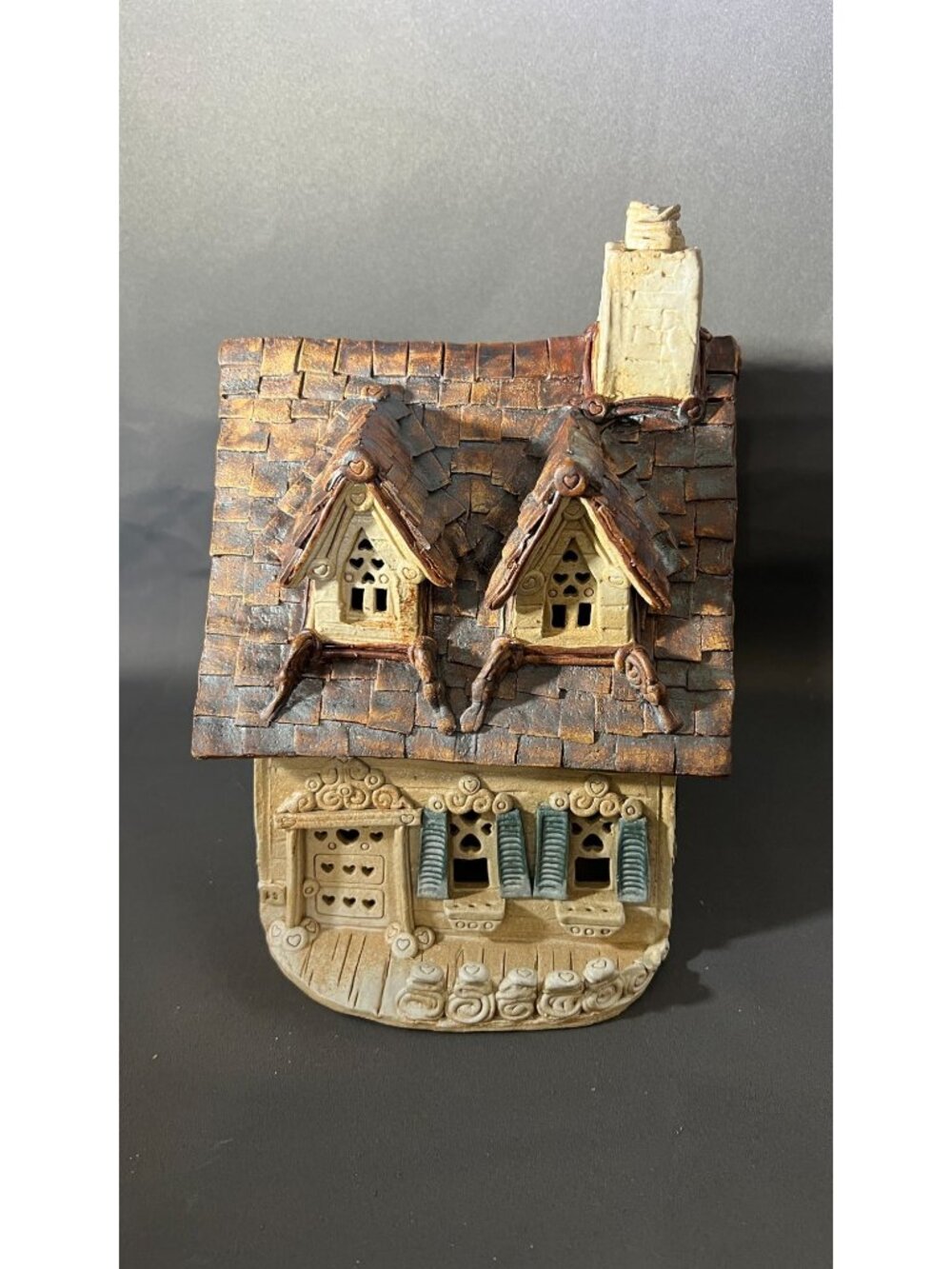 Maypole & Green Ceramic Cottage Windy Meadows Handmade Pottery 1984